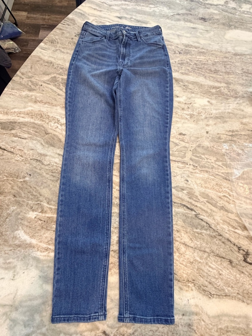 Old Navy High Rise WOW Straight Jeans Tall Size 4 Stretch Denim Blue